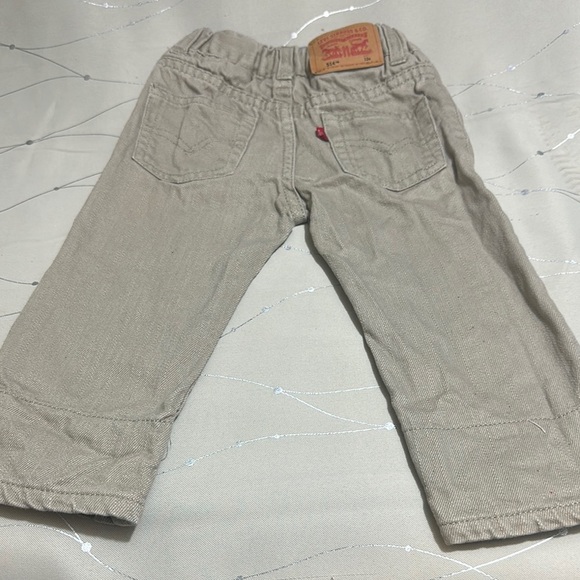 Levi's Tan Relaxed Fit Jeans with Elastic Waistband - Picture 1 of 5